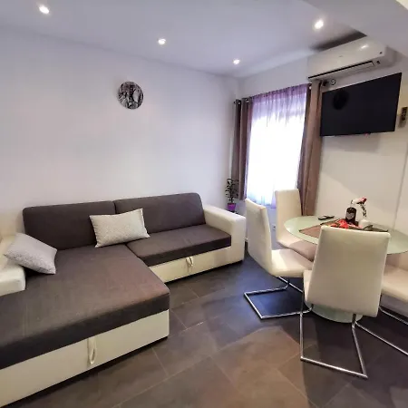 Plejic Apartment Seget Vranjica